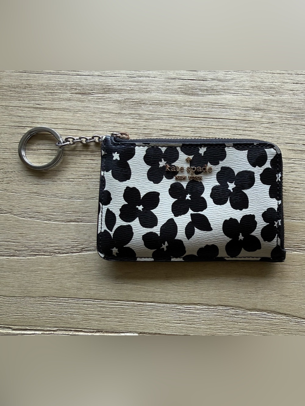 EUC kate spade Black and White Floral Cardholder/Mini Wallet with Key Ring